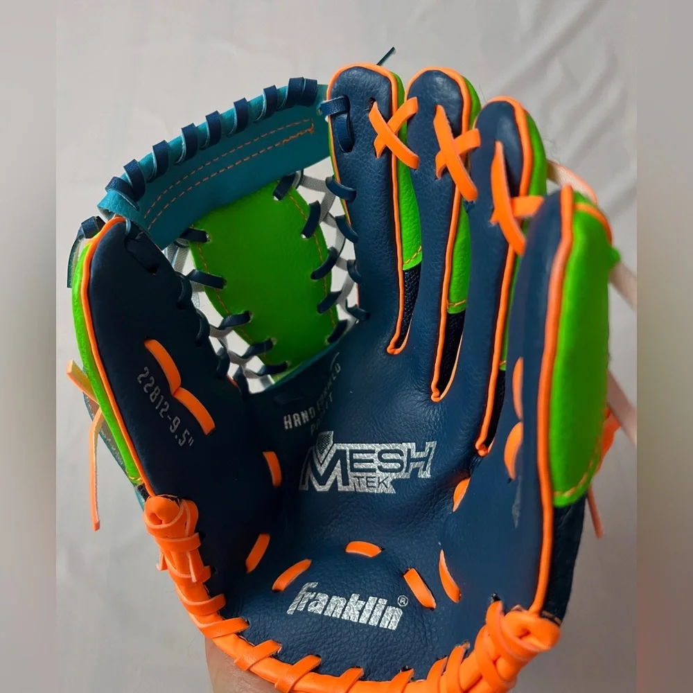 Franklin youth Meshtek TeeBall Glove baseball Right Hand Throw Blue Orange 9.5